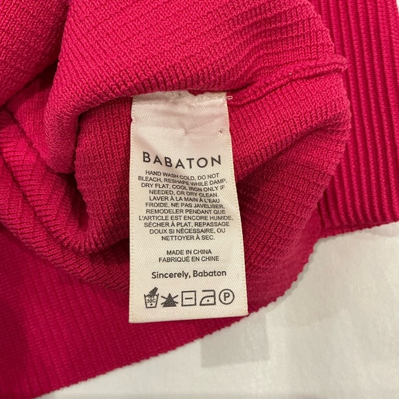 Aritzia Babaton Sculp Knit Ribbed Crop Top Square Neck in Magenta Size Small - Picture 9 of 10